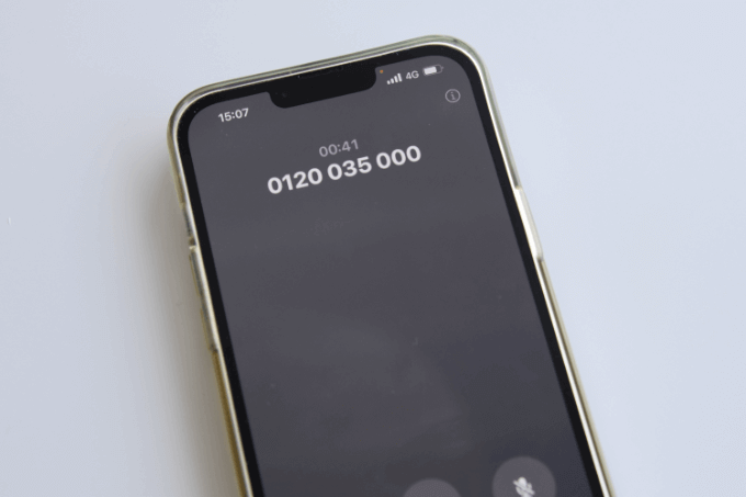 即日融資を希望するならモビットコールセンターに電話しよう