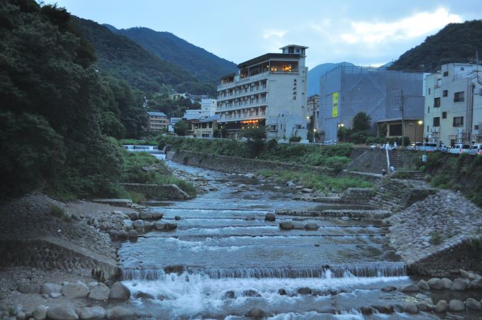 箱根温泉